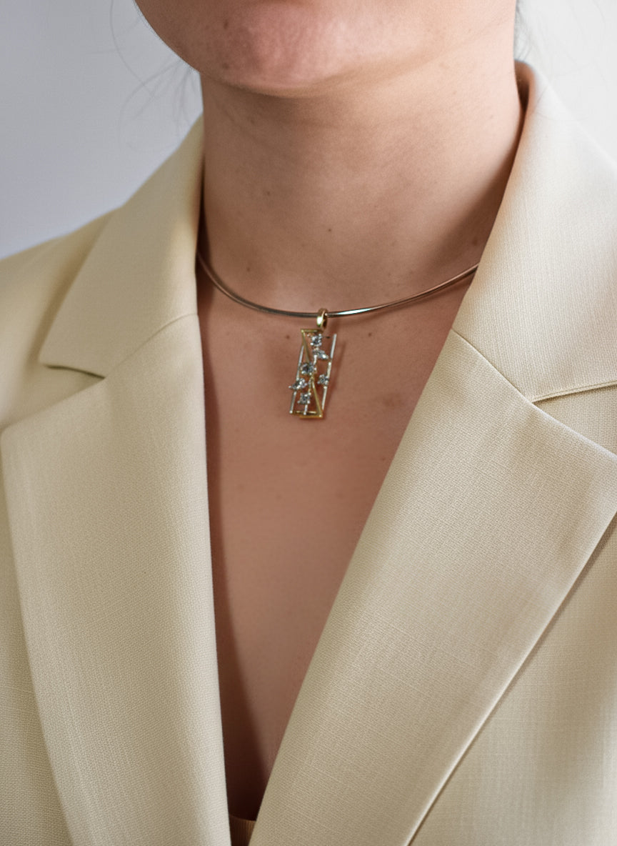 Ciondolo Andromeda Acquamarina con girocollo