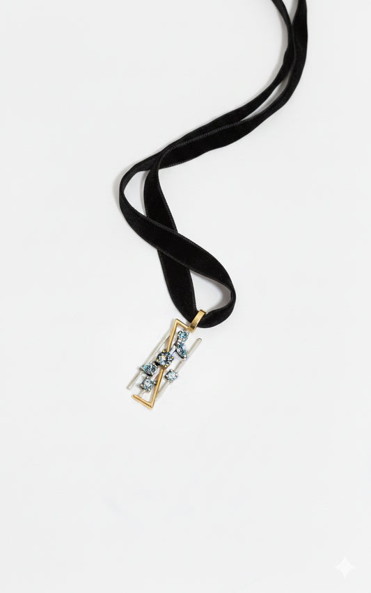 Ciondolo Andromeda Acquamarina con nastro di velluto