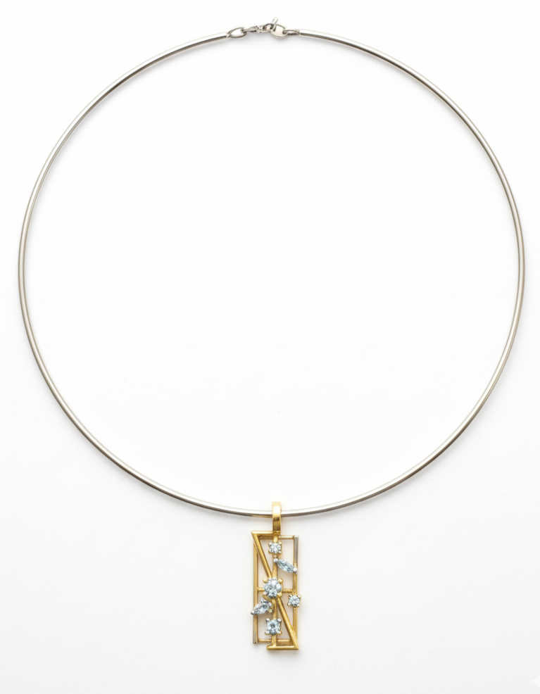 Ciondolo Andromeda Acquamarina con girocollo